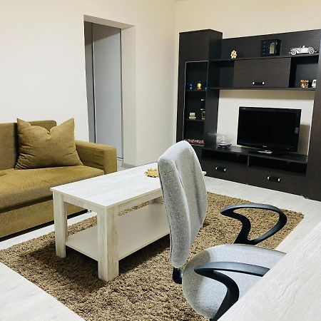 Sellada Apartament - Free Private Parking,Ac,Wi-Fi Carei Luaran gambar