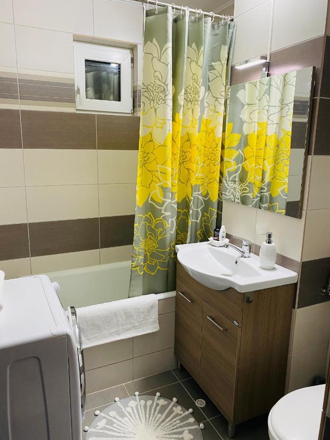 Sellada Apartament - Free Private Parking,Ac,Wi-Fi Carei Luaran gambar