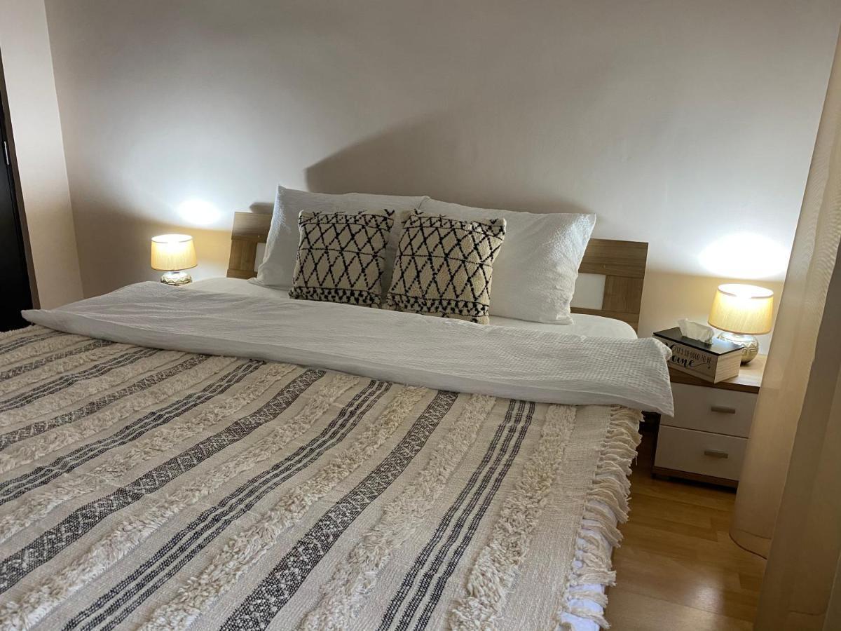 Sellada Apartament - Free Private Parking,Ac,Wi-Fi Carei Luaran gambar