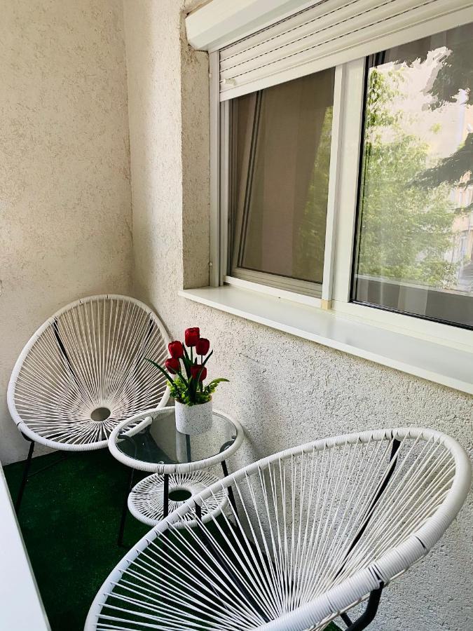 Sellada Apartament - Free Private Parking,Ac,Wi-Fi Carei Luaran gambar