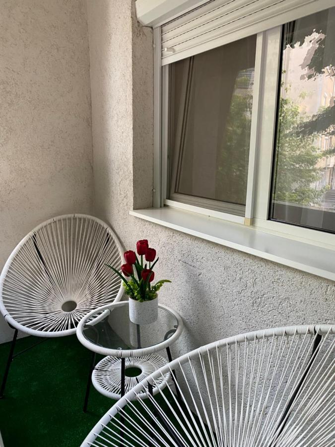 Sellada Apartament - Free Private Parking,Ac,Wi-Fi Carei Luaran gambar