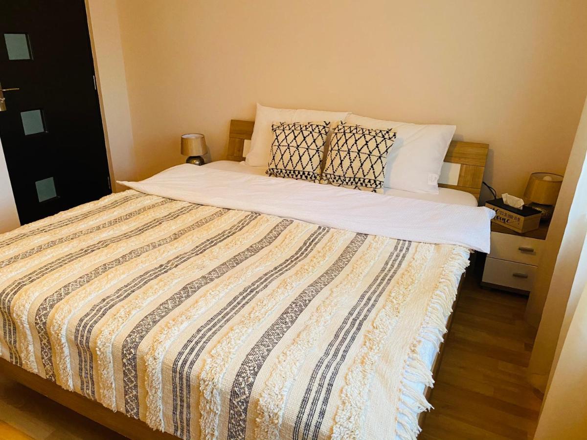 Sellada Apartament - Free Private Parking,Ac,Wi-Fi Carei Luaran gambar